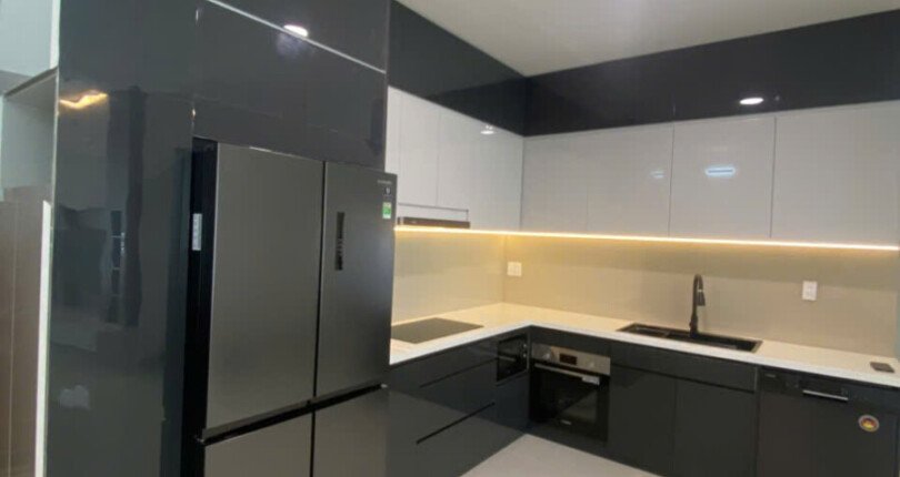 bep can ho ban 3 810x430 - Bán căn hộ chung cư Sky Garden 2, 88m2, 03pn, giá 6.550 tỷ, nhà mới , đầy đủ nội thất.
