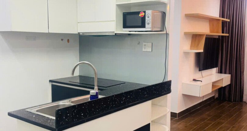 bep can ho can cho thue 13 810x430 - Thị trường 6,3 tỷ cho căn 70m2, chung cư Scenic Valley 1, riêng giỏ hàng bên em chỉ 6 tỷ, cho căn hộ 70m2, đầy đủ nội thất.