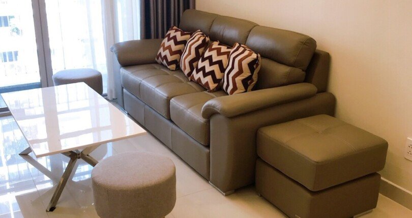 can canh phong khach can ho ban 2 810x430 - Giá mua bán căn hộ 2pn Tháp G chung cư Scenic Valley 1 phường Tân Mỹ T8/2025