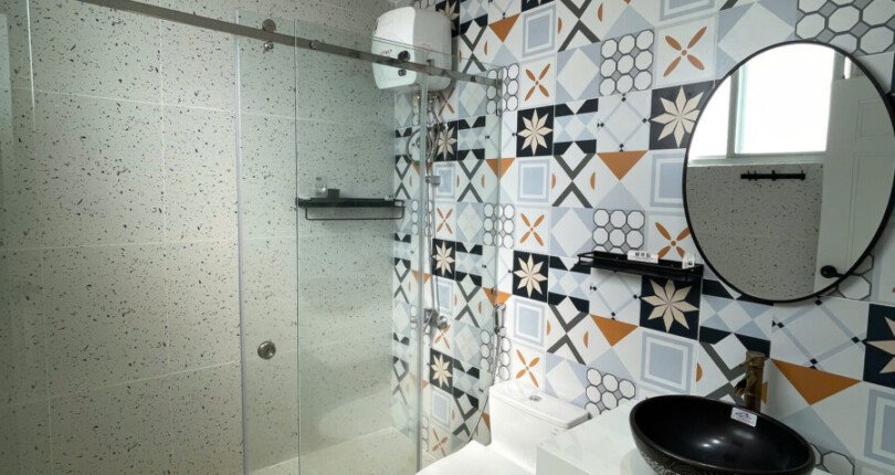 can ho ban co 2 toilet hoan thien nhu hinh 10 810x430 - Giá mua bán căn hộ 3pn lầu 6 Chung cư Park View phú Mỹ Hưng T9/2025