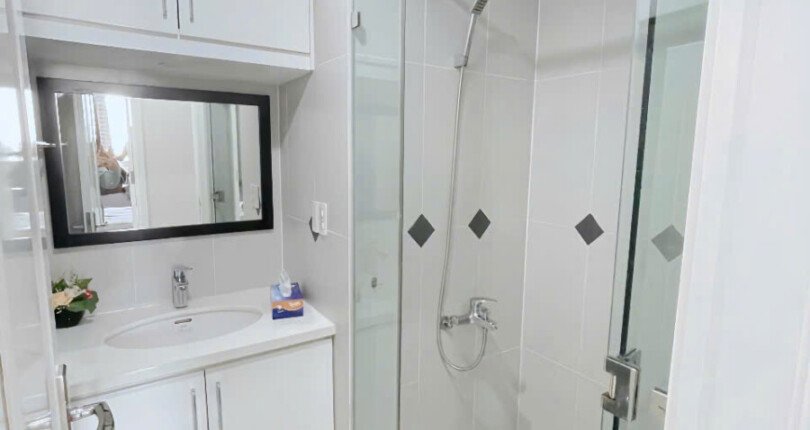 can ho ban co 2 toilet hoan thien nhu hinh 4 810x430 - Bán gấp căn hộ 2pn Block D chung cư Green Valley diện tích 97m2 giá 8,160 tỷ