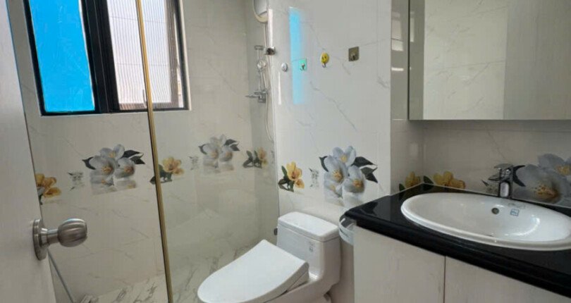can ho ban co 2 toilet hoan thien nhu hinh 8 810x430 - Giá mua bán căn hộ 3pn số 05 tòa nhà A chung cư Nam Phúc Le Jardin phường Tân Mỹ T8/2025