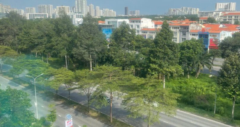 can ho ban lien ke dai lo nguyen van linh 810x430 - Giá mua bán căn hộ 3pn Tháp E chung cư Happy Valley T8/2025