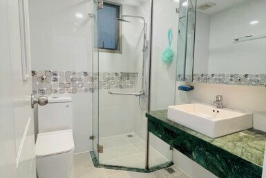 can-ho-co-2-toilet-hoan-thien-cao-cap