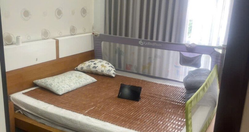 can ho co 3pn hoan thien day du noi that 810x430 - Giá mua bán căn hộ 3pn Tháp E chung cư Happy Valley T8/2025