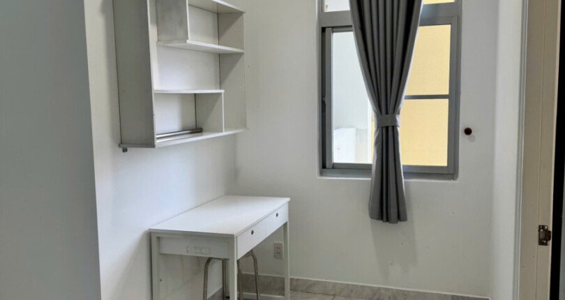 cho thue can ho sky garden 2 7 1 810x430 - Bán nhanh căn hộ Sky Garden 2. DT 81m2 Nhà đẹp-2 phòng ngủ-1 phòng làm việc-2wc- Lầu trung- Giá 4.990 Tỷ