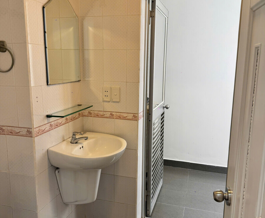 cho thue can ho sky garden 2 9 900x738 - Cần cho thuê căn hộ Sky Garden 2. DT 81m2 Nhà đẹp- đầy đủ nội thất-2 Phòng-2wc- Giá thuê rẻ 15 Triệu/Tháng