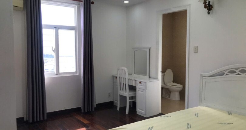 cho thue can ho sky garden 3 2 4 810x430 - Cho thuê căn góc Sky Garden 3. DT 74m2 Lầu cao View Hồ Bơi- 2 Phòng-2wc View thoáng rất mát mẻ- Giá 18 Triệu/Tháng