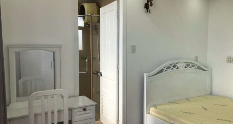 cho thue can ho sky garden 3 6 4 810x430 - Cho thuê căn góc Sky Garden 3. DT 74m2 Lầu cao View Hồ Bơi- 2 Phòng-2wc View thoáng rất mát mẻ- Giá 18 Triệu/Tháng