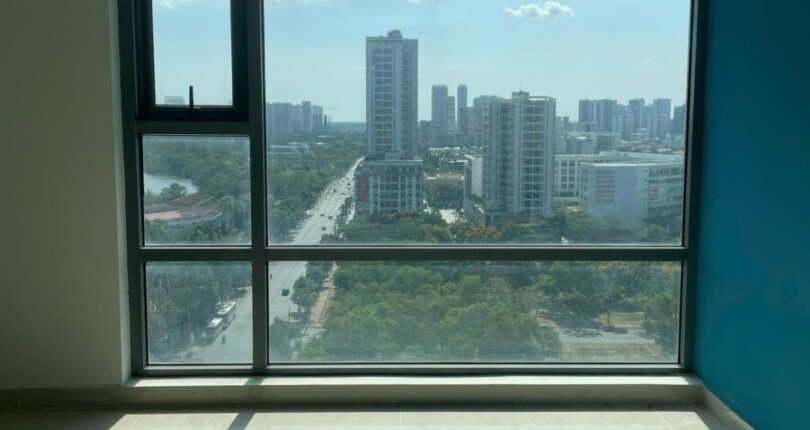 cho thue office tell 1 810x430 - Cho thuê nhanh văn phòng tại Tòa Golden King. DT 40m2 Vị trí đẹp- View đẹp- Phù hợp làm văn phòng- Giá 14 Triệu/Tháng