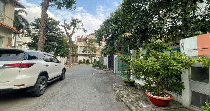 duong noi khu my thai 1 810x430 - Giá mua bán nhà Biệt thự nguyên căn số 08 Nội khu Mỹ Thái 1 phường Tân Mỹ T9/2025
