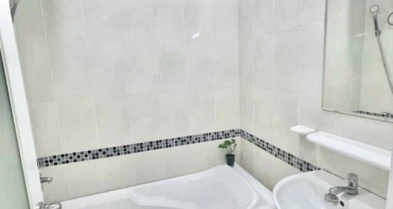 gen h z6852206061970 b20b65903b3eceb1c5f851700d3f9a68 810x430 - Cho thuê căn hộ Sky Garden 3. DT 70m2 Lầu cao- Tone trắng- 2 Phòng-2wc- Nội thất đầy đủ- Giá 16 Triệu/Tháng