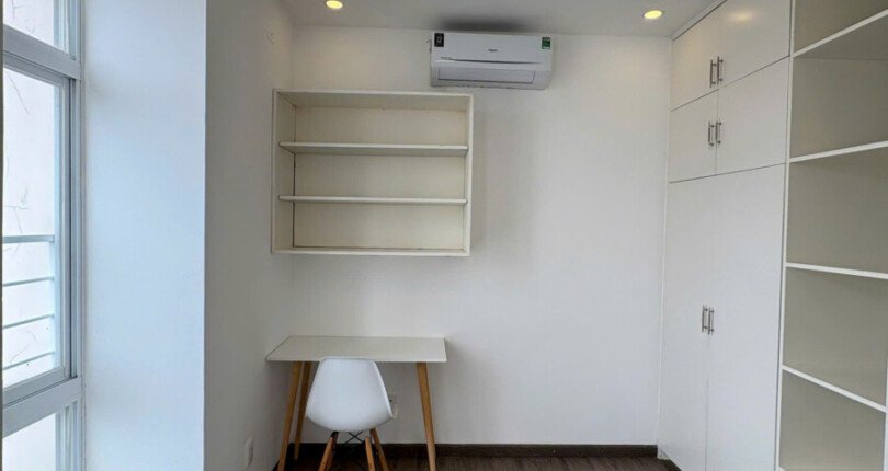 gen h z6947713776989 cb5ef187e8ef101cf37dd9cb1055dbf3 810x430 - Cho thuê nhanh căn hộ Sky Garden 3. DT 70m2 Nhà đẹp View hồ bơi rất thoáng- 2 Phòng-2wc Giá 15 Triệu/Tháng