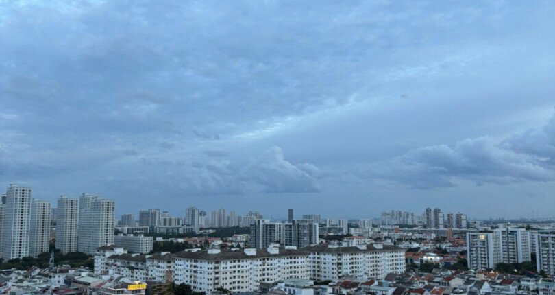 gen h z6947713831747 7a510f095a8ed476d680e2317ef23cd0 810x430 - Cho thuê nhanh căn hộ Sky Garden 3. DT 70m2 Nhà đẹp View hồ bơi rất thoáng- 2 Phòng-2wc Giá 15 Triệu/Tháng