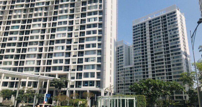 goc chung cu midtown phu my hung 810x430 - Giảm giá bán gấp lỗ 1,6 tỷ còn 24,8 tỷ Shophouse Midtown Phú Mỹ Hưng