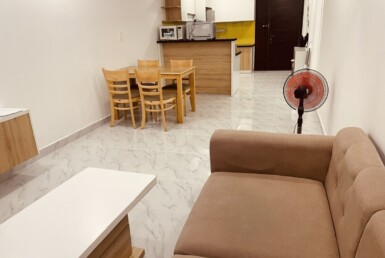 hinh anh phong khach can ho cho thue 385x258 - Cho thuê căn hộ chung cư Scenic Valley 1, 80m2, 02pn, giá 20tr/tháng, nội thất đầy đủ.