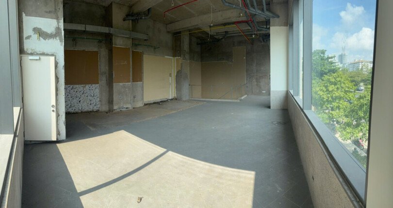 hinh anh shophouse cho thue 810x430 - Giá cho thuê Shophouse góc khối đế chung cư Urban Hill T8/2025