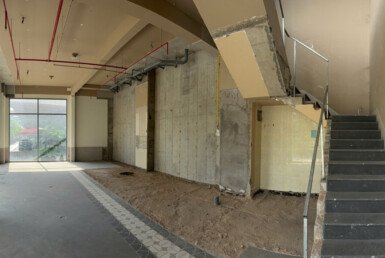 khong-gian-tret-rong-rai