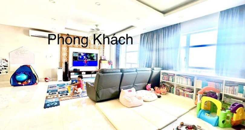 phong khach can ho ban 12 810x430 - Bán gấp căn hộ Happy Valley Phú Mỹ Hưng tòa A, 135m2, giá 10,5 tỷ