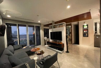 phong khach can ho ban 23 385x258 - Bán căn hộ chung cư Scenic Valley 1, 02pn, nội thất đẹp , giá 6.4 tỷ, xem nhà dễ.