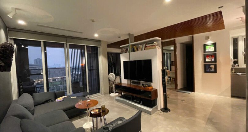 phong khach can ho ban 23 810x430 - Bán căn hộ chung cư Scenic Valley 1, 02pn, nội thất đẹp , giá 6.4 tỷ, xem nhà dễ.