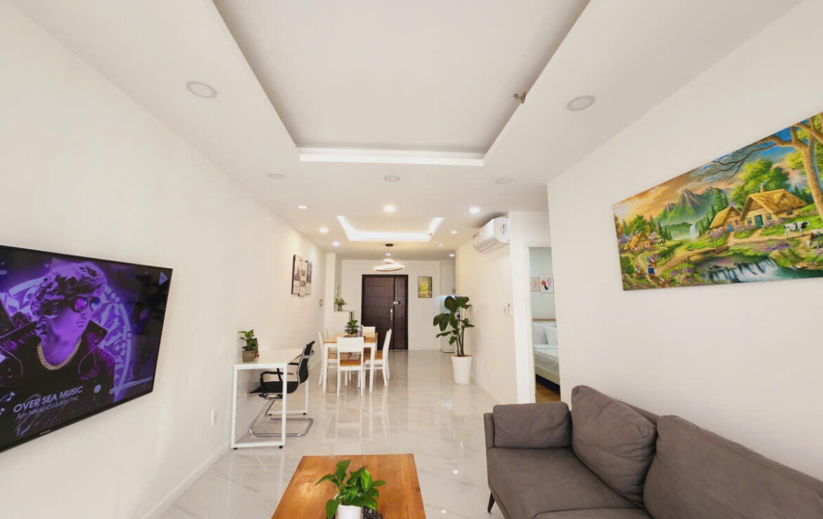 phong khach can ho ban 25 1170x738 - Bán căn hộ chung cư Scenic Valley 1, 03pn, giá 8.5 tỷ, đầy đủ nội thất , xem nhà dễ.