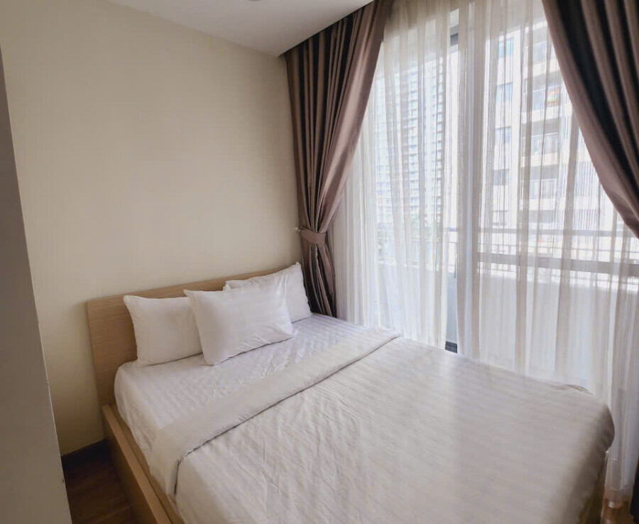 phong ngu can ho ban 12 900x738 - Bán căn hộ chung cư Scenic Valley 1, 03pn, giá 8.5 tỷ, đầy đủ nội thất , xem nhà dễ.