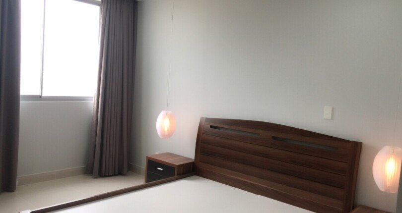 phong ngu can ho ban 21 810x430 - Bán căn hộ 89m2, chung cư Green Valley, 02pn, giá 7.6 tỷ, nội thất đầy đủ, xem nhà dễ.