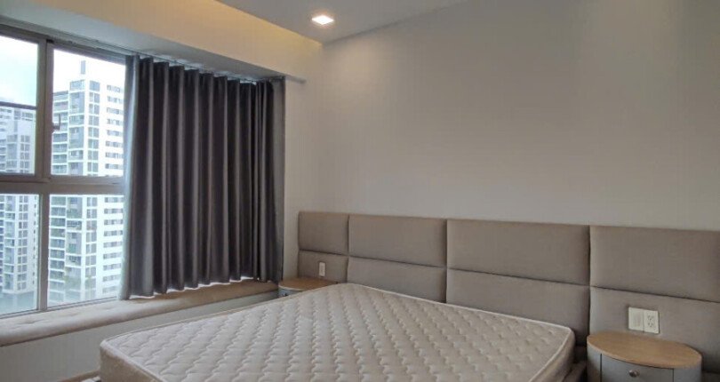 phong ngu can ho ban 8 810x430 - Bán căn hộ 3pn block D chung cư Scenic Valley 1 phường Tân Mỹ Giá 8,540 tỷ