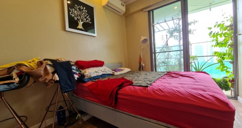 phong ngu chinh can ho can ban 810x430 - Bán căn hộ chung cư Green Valley, diện tích 121m2, 03pn, giá 11,5 tỷ, nhà đẹp, đủ nội thất, view sân golf.