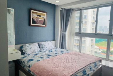 phong-ngu-co-cua-so-lon