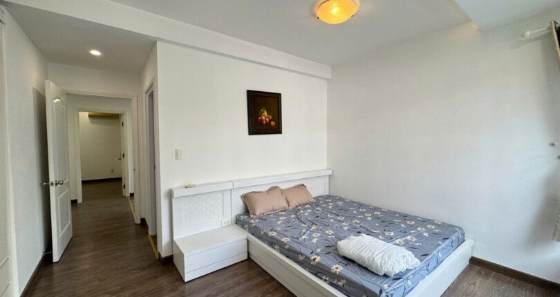 phong ngu lon trong can ho 810x430 - Giá mua bán căn hộ 3pn tháp B chung cư Mỹ Khang phường Tân Mỹ T8/2025