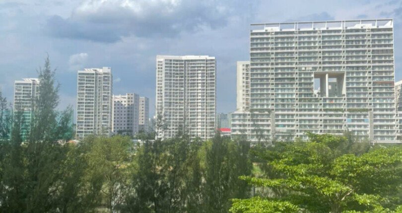 phong ngu master lien ke song va phong vien 810x430 - Bán gấp căn hộ H2.01 chung cư Happy Valley Phú Mỹ Hưng giá 8,6 tỷ