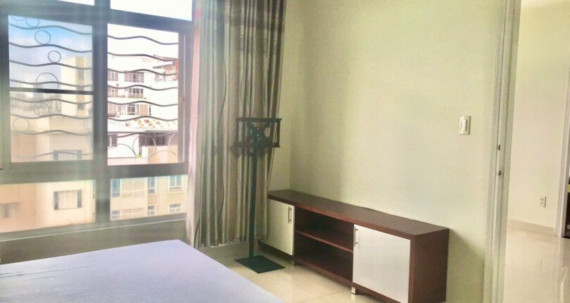 phong ngu penthouse can ho can ban 2 810x430 - Bán căn hộ Penthouse chung cư Sky Garden 3, diện tích 174m2, giá 8.4 tỷ , nhà đang có hợp đồng thuê.