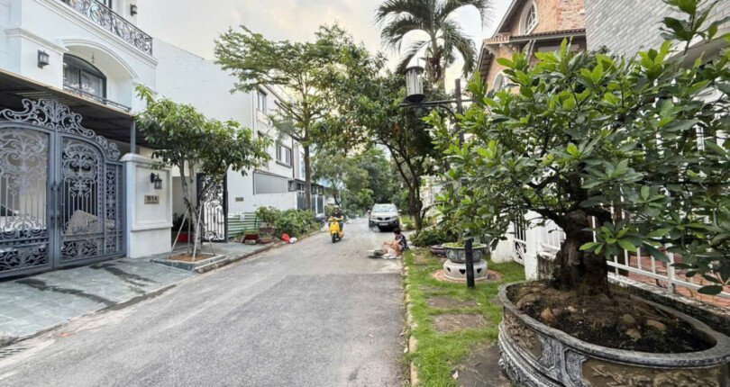 vi tri dat nen toa lac trung tam khu nha biet thu cao cap 810x430 - Giá mua bán đất nền Biệt thự đường Nội khu Phú Mỹ Hưng T8/2025