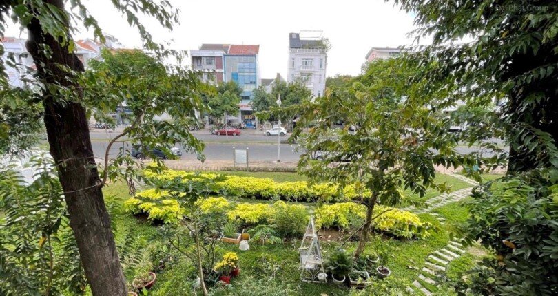 vi tri nha ban lien ke cong vien noi khu 810x430 - Giá mua bán tòa nhà số 173 Phạm Thái Bường khu phố Nam Thiên 3 phường Tân Hưng T8/2025
