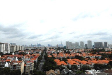 view-ban-cong-phong-khach-can-ho-ban