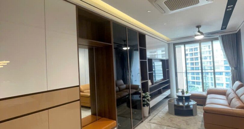 z6691626903221 4e3610fb8e5a8f55a7056174a0b2b213 810x430 - Cho thuê căn hộ Midtown, M8 Block D, Diện tích 126m2, Decor 3 phòng ngủ - 2wc - Nhà mới đẹp - Nội thất đầy đủ - Giá 65Triệu/Tháng, tặng 3 internet tháng đầu tiên.