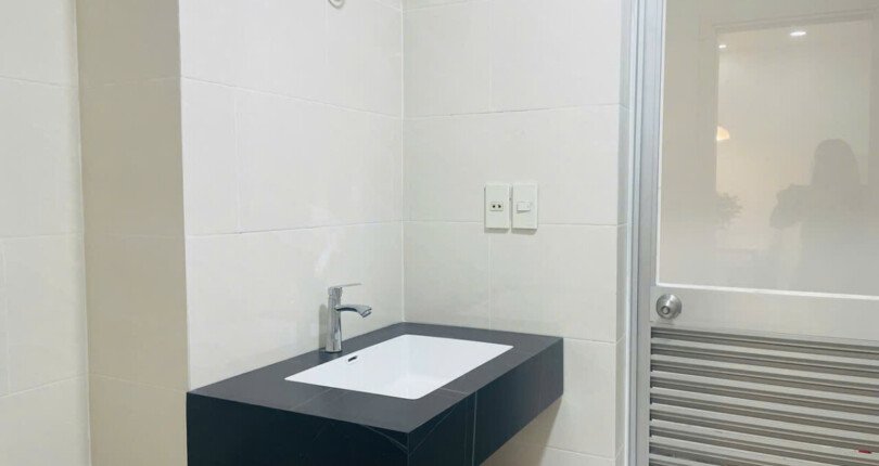 z6829735823215 db19e07ef10476c90f956ec9932b6356 810x430 - Cần cho thuê gắp căn hộ Sky Garden 2. DT 71m2 Nhà đẹp- đầy đủ nội thất-2 Phòng-1wc- Giá thuê rẻ 15Triệu/Tháng