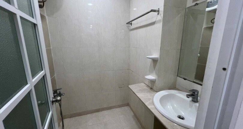 545149346 4056657891242787 5549698856804458590 n 810x430 - Bán căn hộ Sky Garden 3- DT 68m2 Lầu cao View trực diện hồ bơi- 2 Phòng ngủ-2wc- Nội thất như hình- Giá 5.150 Tỷ