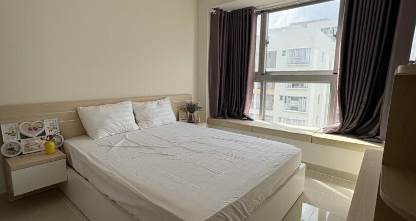 ban can ho scenic valley 1 4 810x430 - Bán nhanh căn góc chung cư Scenic Valley 1. DT 77m2 Thiết kế 2 Phòng-2wc- nội thất đầy đủ- Giá bán 7 Tỷ