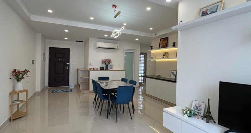 ban can ho scenic valley 1 7 810x430 - Bán nhanh căn góc chung cư Scenic Valley 1. DT 77m2 Thiết kế 2 Phòng-2wc- nội thất đầy đủ- Giá bán 7 Tỷ