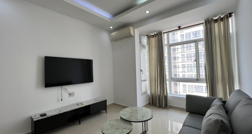 ban can ho sky garden 3 1 4 810x430 - Cho thuê căn hộ Sky Garden 3. DT 70m2 Nhà đẹp- lầu cao- Nội thất đầy đủ- 2 Phòng ngủ-2wc- Giá thuê 16 Triệu/Tháng