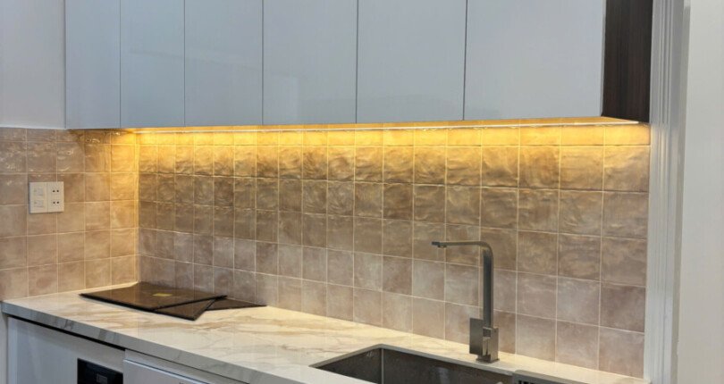 ban can ho sky garden 3 5 8 810x430 - Chủ cần bán căn hộ vừa decor xong. DT 68m2 Nhà mới, đẹp- Nội thất cao cấp- 2 phòng ngủ-2wc- Lầu cao vút- Giá 5.250 Tỷ