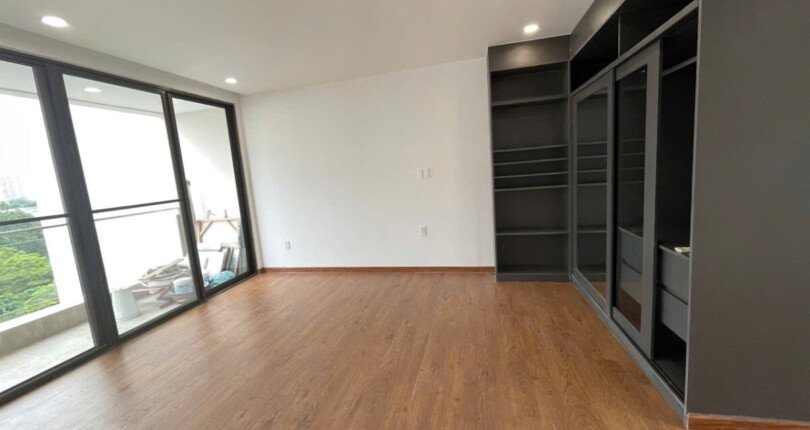 ban can ho the panoraama 11 810x430 - Bán căn hộ The Panorama. DT 121m2 Thiết kế 3 Phòng ngủ-2wc- Nội thất dính tường- View hồ bơi- Giá bán 13.7 Tỷ