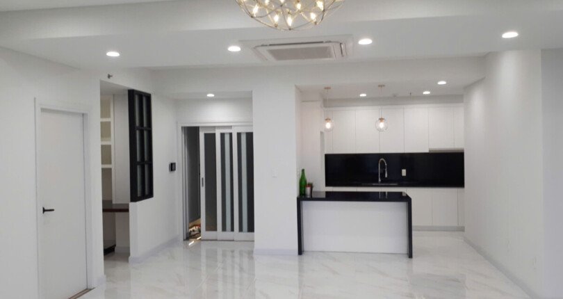 bep can ho ban 12 810x430 - Giá mua bán căn hộ 3pn 133m2 tòa B chung cư Scenic Valley 1 Phú Mỹ Hưng T9/2025