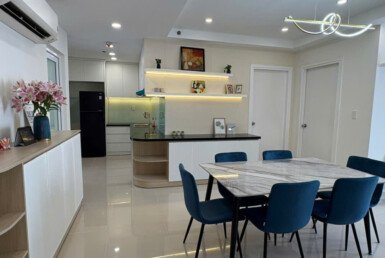 bep-can-ho-can-ban-gap