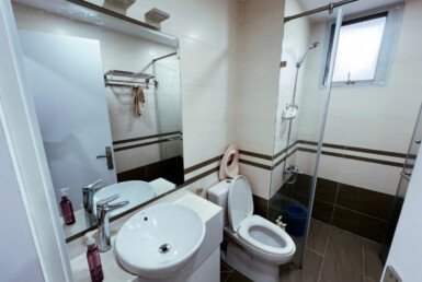 can-ho-ban-co-2-toilet-hoan-thien-nhu-hinh