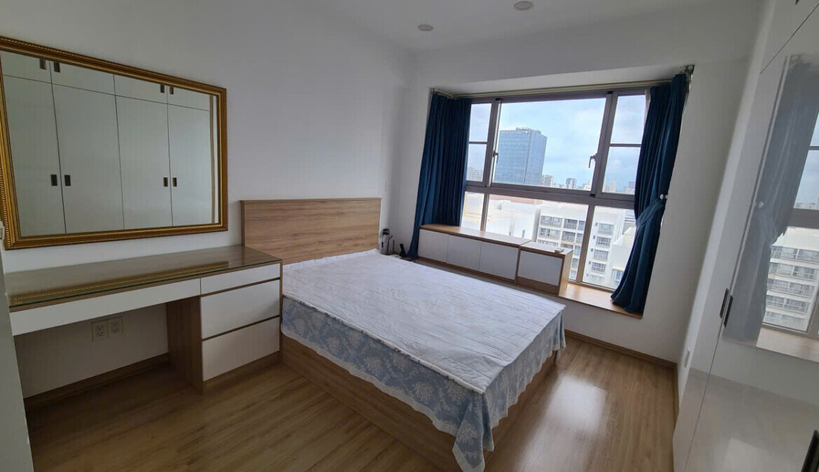 can ho ban co 3pn hoan thien nhu hinh 2 1170x675 - Bán gấp căn hộ 3pn tòa D, căn góc, lầu cao, view hồ bơi chung Scenic Valley 1 giá 9,1 tỷ