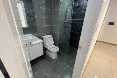 can-ho-co-2-toilet-hoan-thien